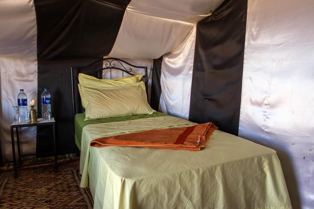 Atta Desert Camp El Gouera Стая снимка
