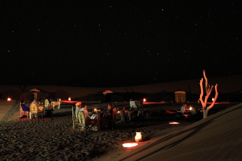 Atta Desert Camp El Gouera Стая снимка